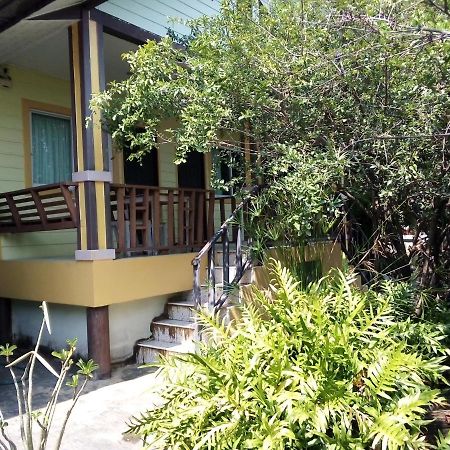 Kanchanaporn Resort Koh Larn Ngoại thất bức ảnh